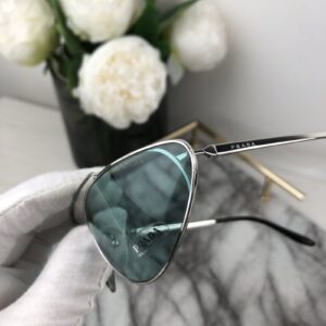 PRADA BLUE CAT EYE SUNGLASSES WITH METAL FRAME2